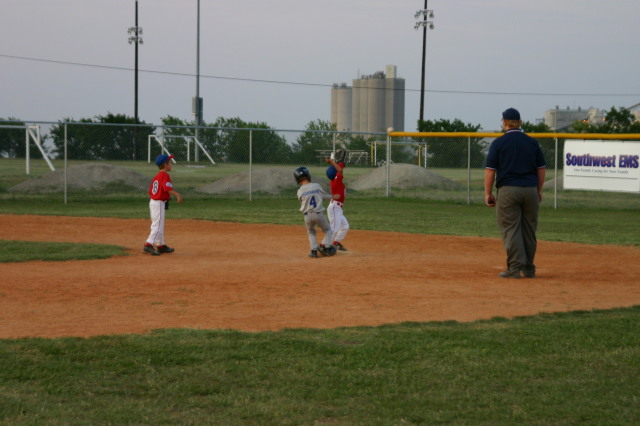 2006-06-30-Tball-Bulldogs-40-Chance.JPG