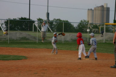 2006-06-30-Tball-Bulldogs-15-Seth-Joseph.JPG