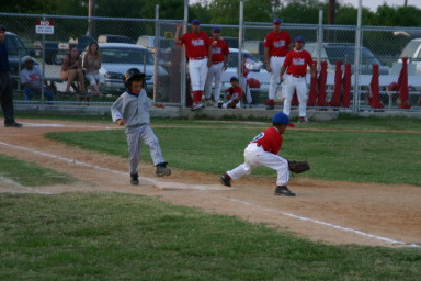 2006-06-30-Tball-Bulldogs-30.JPG