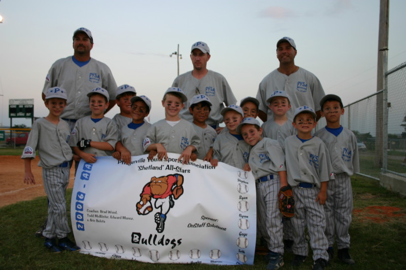 2006/06(June)/Tball-PYSA-Bulldog-AllStars/800x600_2006-06-16-PYSA-Bulldogs-All-Stars-Team-12.JPG