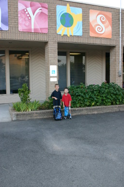 2006-07-24-NYOS-1st-day-school-Chance-Dax-3.JPG
