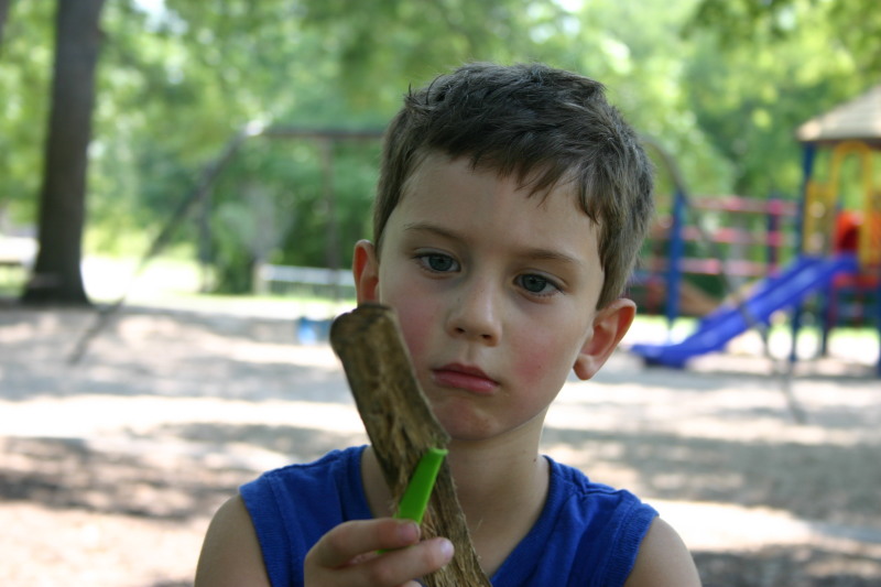 2006/07(July)/CubScout-Basketball/800x600_2006-07-22-CubScouts-basketball-06-Dax.JPG