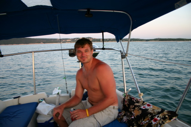 2006/07(July)/Justin-sailboat/640x480_2006-07-22-Justin-sailboat-12.JPG