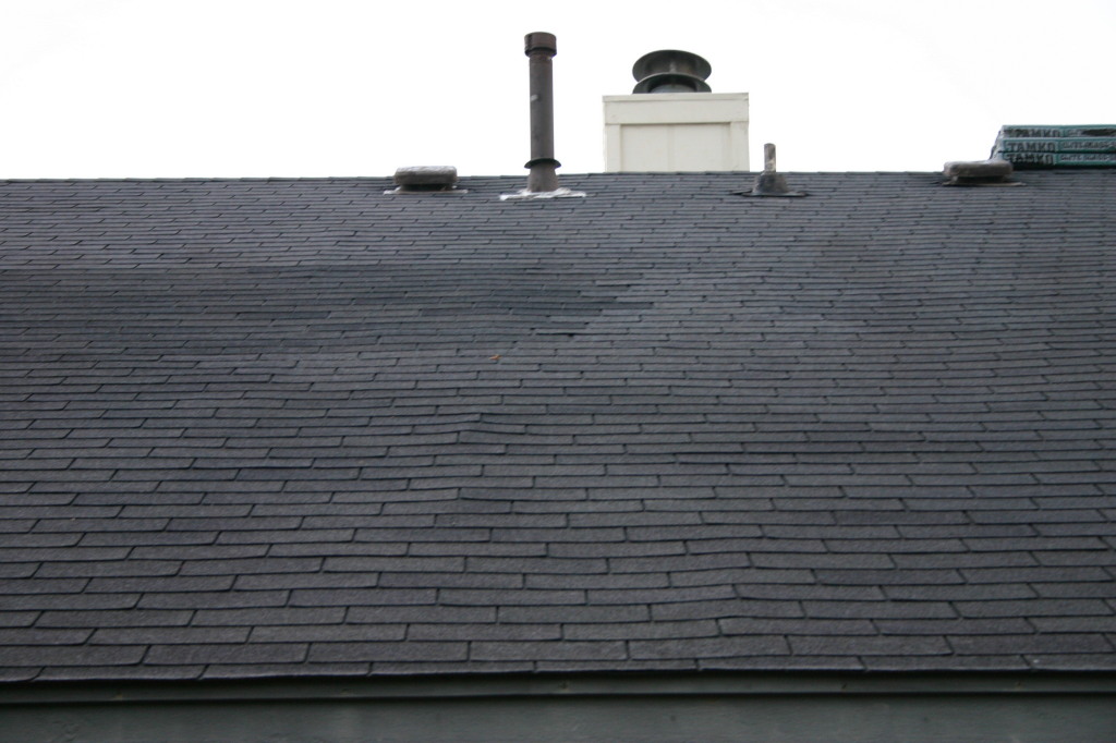 2006/07(July)/New-Roof/1024x768_2006-07-21-roof-08-before.JPG