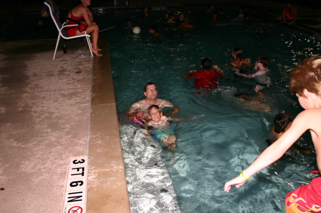 2006/08(August)/Scout-Camping-Dell-Diamond/640x480_2006-08-02-Scout-campout-Dell-Diamond-43-swimming-Jack-Matt.JPG