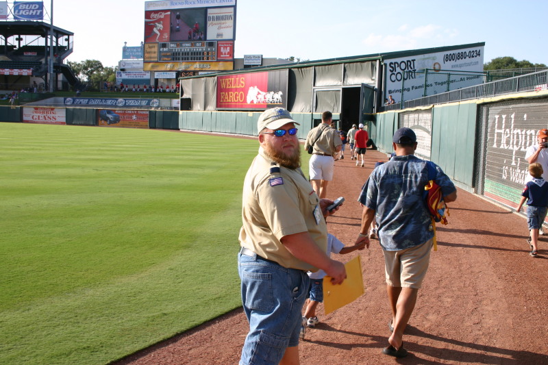 2006-08-02-Scout-campout-Dell-Diamond-17-parade-MattRobertson.JPG