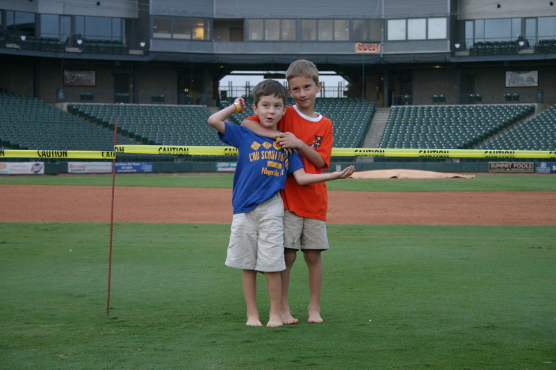 2006-08-03-Scout-campout-Dell-Diamond-08-Chance-Dax-Chance.JPG