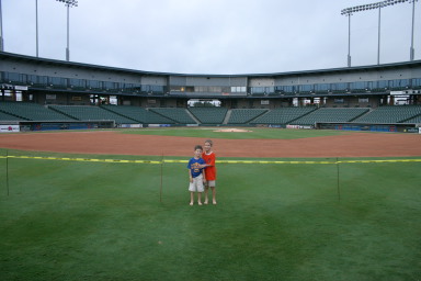 2006-08-03-Scout-campout-Dell-Diamond-05-Chance-Chance-Dax.JPG