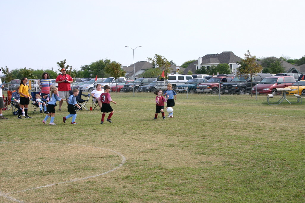 2006/10(October)/Soccer-FireCrackers-Dax/1024x768_2006-10-Firecrackers-Soccer-05-Dax-Audrey.JPG