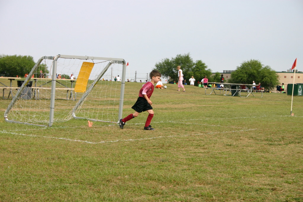 2006/10(October)/Soccer-FireCrackers-Dax/1024x768_2006-10-Firecrackers-Soccer-06-Dax.JPG