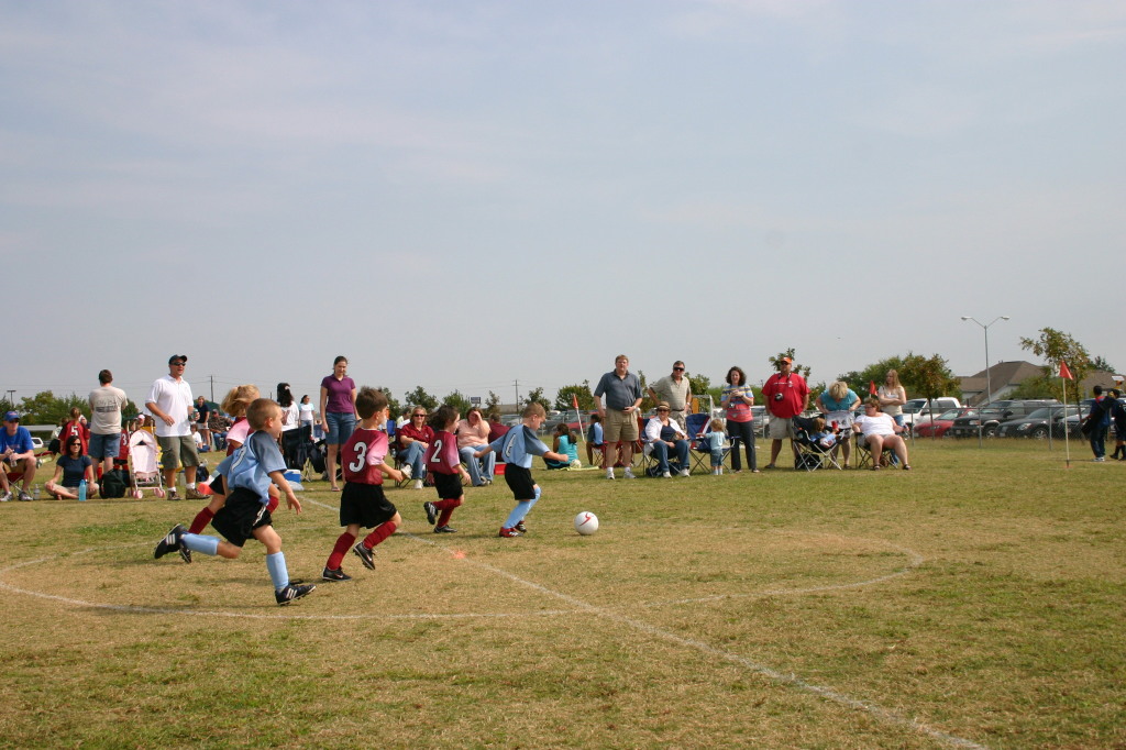 2006/10(October)/Soccer-FireCrackers-Dax/1024x768_2006-10-Firecrackers-Soccer-08-Dax-Audrey.JPG