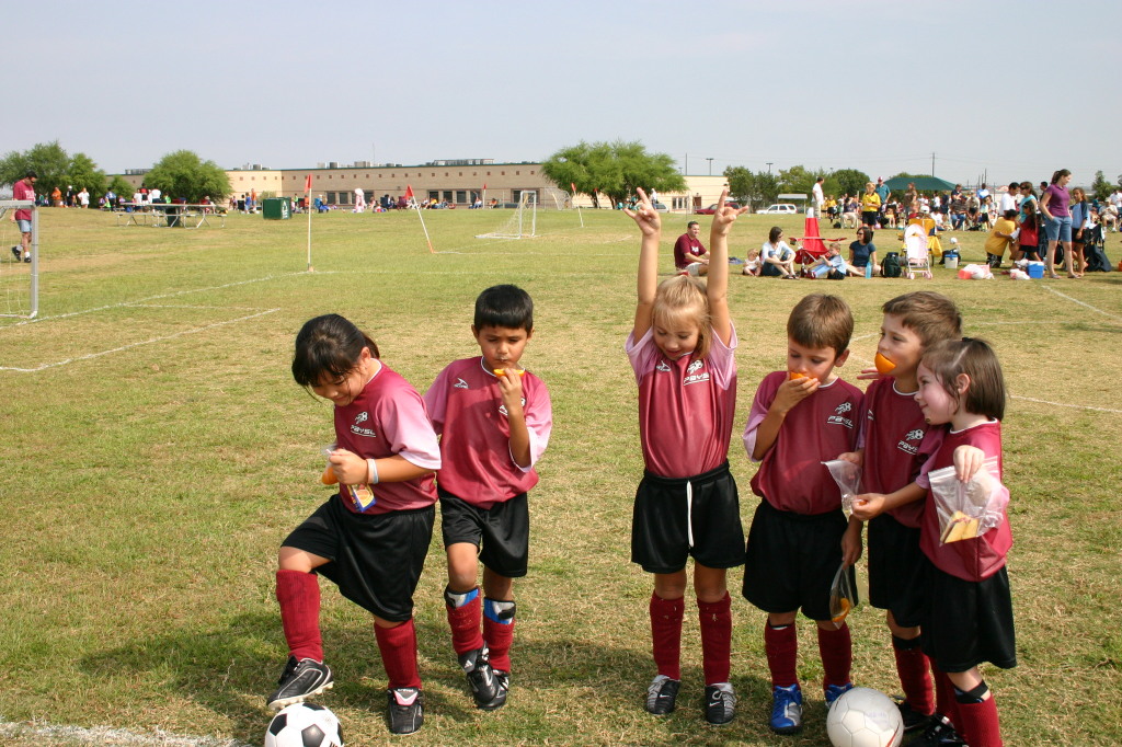 2006-10-Firecrackers-Soccer-15-Lauren-Avi-Lindsey-Andrew-Dax-Audrey.JPG