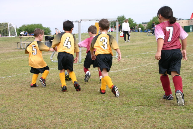 2006-10-Firecrackers-Soccer-41-Dax-Lauren.JPG