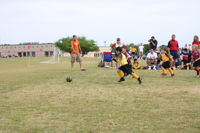 2006/10(October)/Soccer-FireCrackers-Dax/640x480_2006-10-Firecrackers-Soccer-51-Dax-Lindsey.JPG