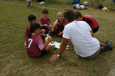 2006-10-Firecrackers-Soccer-54-Lauren-Avi-Dax-Lindsey.JPG
