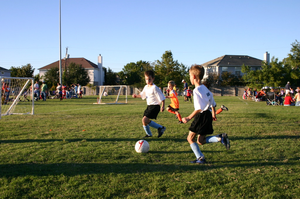 2006/10(October)/Soccer-TigerSharks-Chance/1024x768_2006-10-28-Chance-Soccer-3v3-tourney-31-Matthew.JPG