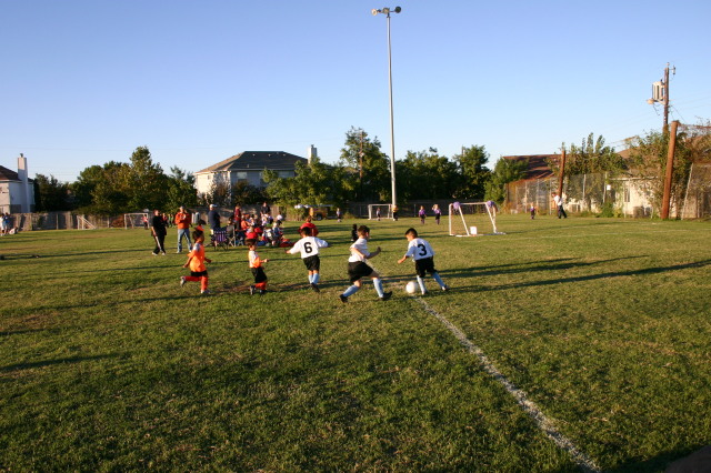 2006-10-28-Chance-Soccer-3v3-tourney-45-Paul-Brandon-Juan.JPG