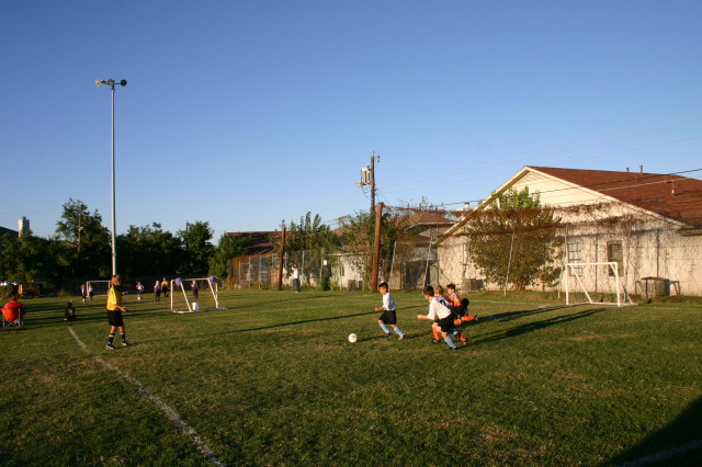 2006-10-28-Chance-Soccer-3v3-tourney-49-Juan-Brandon.JPG