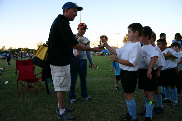 2006/10(October)/Soccer-TigerSharks-Chance/640x480_2006-10-28-Chance-Soccer-3v3-tourney-79-CoachMark-trophy-for-Brandon.JPG