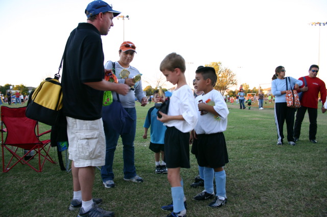 2006/10(October)/Soccer-TigerSharks-Chance/640x480_2006-10-28-Chance-Soccer-3v3-tourney-82-CoachMark-trophy-for-Chance.JPG