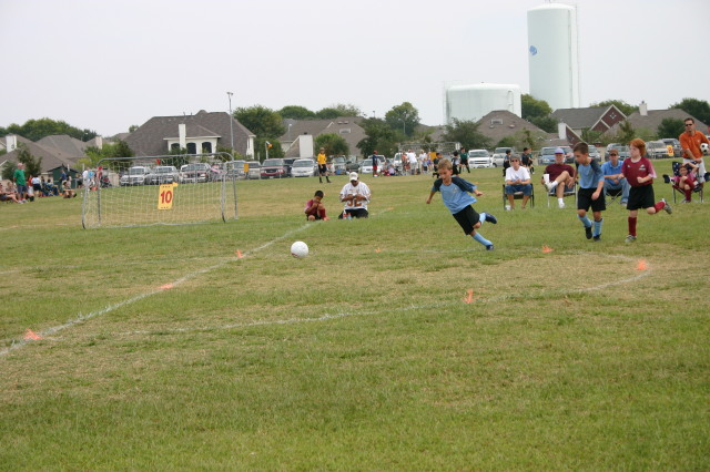 2006/10(October)/Soccer-TigerSharks-Chance/640x480_2006-10-TigerSharks-Soccer-06-Chance-Matthew.JPG