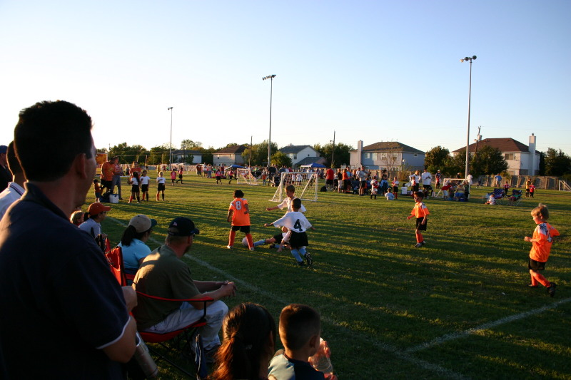 2006/10(October)/Soccer-TigerSharks-Chance/800x600_2006-10-28-Chance-Soccer-3v3-tourney-75-Jonathon.JPG