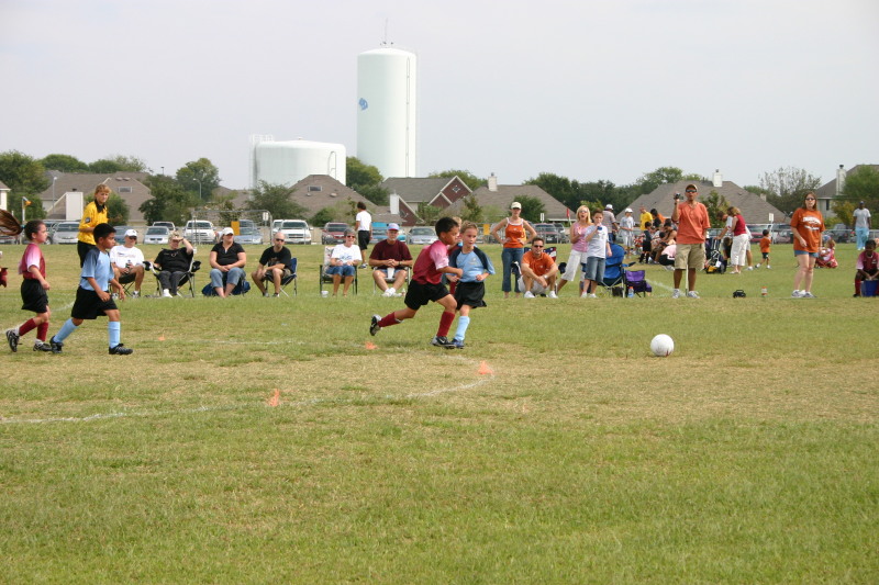 2006/10(October)/Soccer-TigerSharks-Chance/800x600_2006-10-TigerSharks-Soccer-16-Paul-Chance.JPG