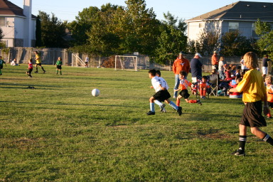 2006-10-28-Chance-Soccer-3v3-tourney-55-Paul-Juan.JPG