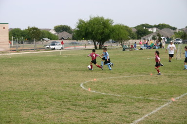 2006-10-TigerSharks-Soccer-19-Matthew-Paul.JPG