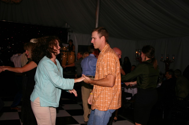2006/11(November)/Escondito-Party/640x480_2006-11-18-Escondito-party-16-Suzi-Travis.JPG