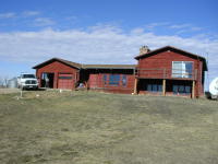 2006-11-08-SD-Hunting-09-cabin.JPG
