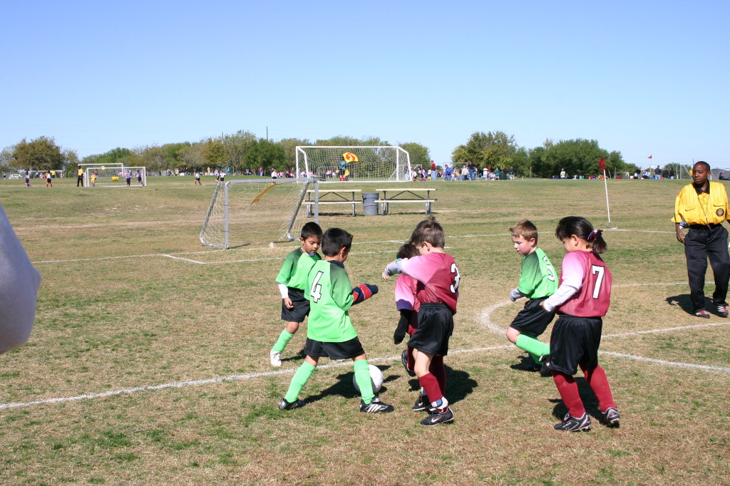 2006-11-11-Firecrackers-Soccer-03-Dax-Lauren.JPG
