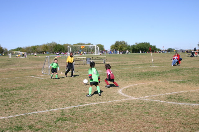 2006/11(November)/Soccer-FireCrackers-Dax/2006-11-11-Firecrackers-Soccer-01-Audrey.JPG