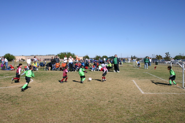 2006-11-11-Firecrackers-Soccer-18-Lauren-Audrey-Dax.JPG