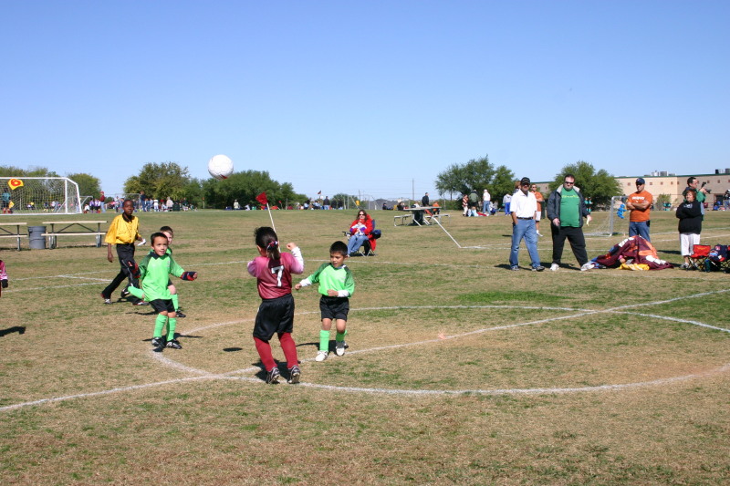 2006/11(November)/Soccer-FireCrackers-Dax/800x600_2006-11-11-Firecrackers-Soccer-02-Lauren.JPG