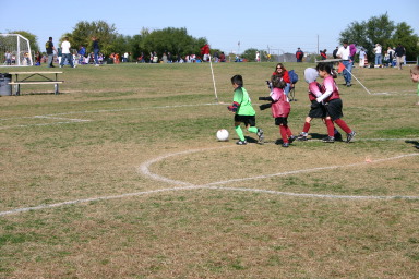 2006-11-11-Firecrackers-Soccer-14-Audrey-Dax-Lauren.JPG