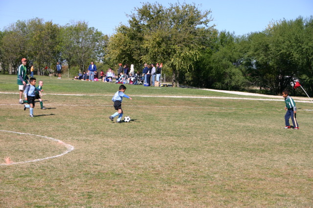 2006-11-11-TigerSharks-soccer-03-Juan-Sam.JPG