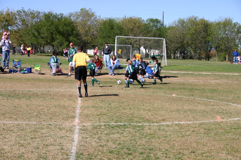 2006/11(November)/Soccer-TigerSharks-Chance/800x600_2006-11-11-TigerSharks-soccer-53-Paul-Brandon-Chance.JPG