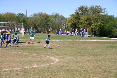 2006-11-11-TigerSharks-soccer-02-Sam-Juan.JPG