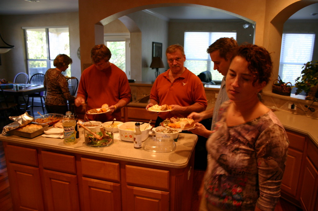 2006/11(November)/Thanksgiving/1024x768_2006-11-23-ThanksGiving-12-Janeen-Justin-Jim-Josh-Suzi.JPG