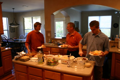 2006-11-23-ThanksGiving-10-Justin-Jim-Josh.JPG