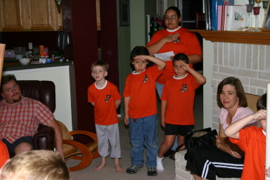 2006-11-14-TigerScouts-Den1-02-flag-ceremony-Ethan-Daniel.JPG