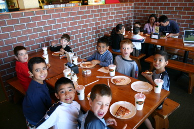 2006-11-12-TigerSharks-soccer-party-03-Matthew-Paul-Sam-Brandon-Jonathon-Chance-Juan-Dax.JPG