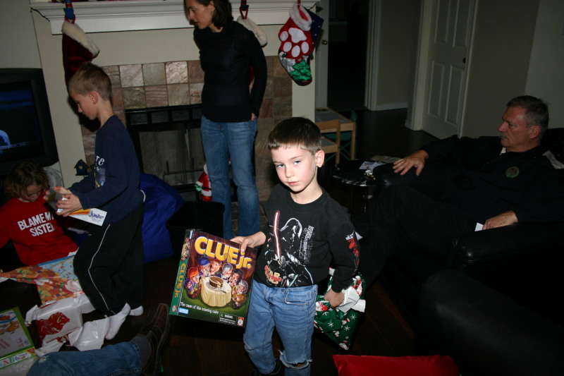 2006/12(December)/Christmas-Day/800x600_2006-12-25-Christmas-Day-13-Dax-Chance-Heather-Jim-Vale.JPG