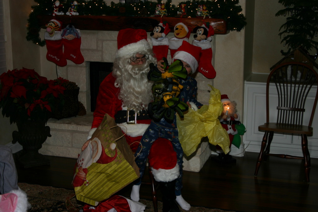 2006-12-24-Christmas-Eve-34-Santa-Vale.JPG
