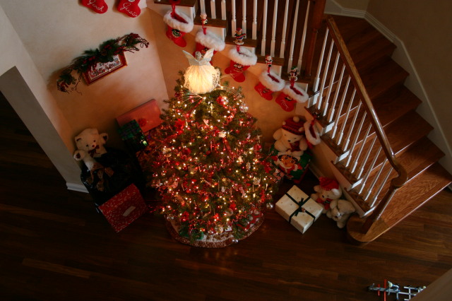2006/12(December)/Christmas-Eve/640x480_2006-12-24-Christmas-Eve-02-Tree.JPG