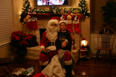 2006-12-24-Christmas-Eve-64-Santa-Chance.JPG