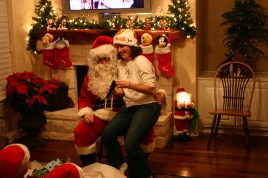 2006-12-24-Christmas-Eve-72-Santa-Suzi.JPG