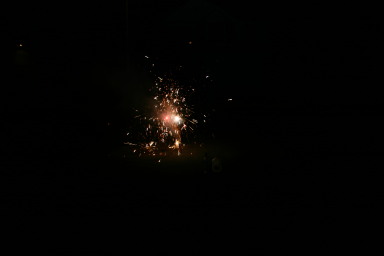 2006-12-31-New-Years-Eve-fireworks-2.JPG