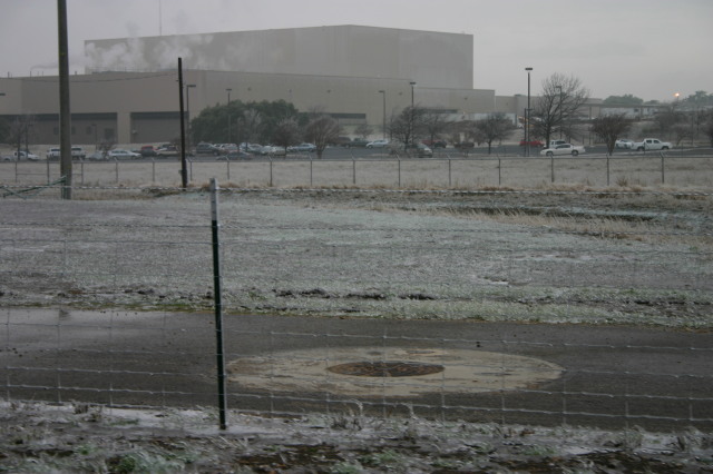 2007/01(January)/Austin-Ice-Storm/640x480_2007-01-18-Ice-Storm-Austin-11.JPG